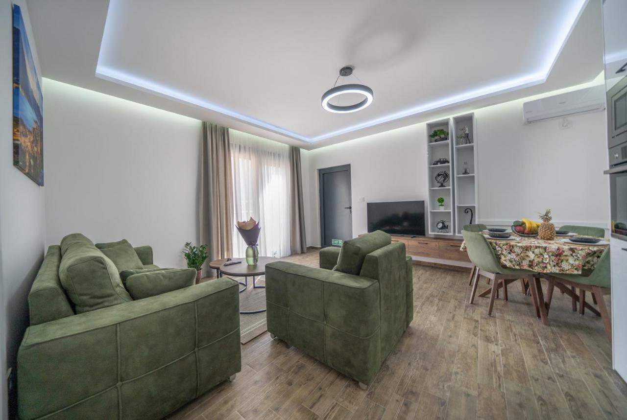 Marea Deluxe Apartments Котор Экстерьер фото